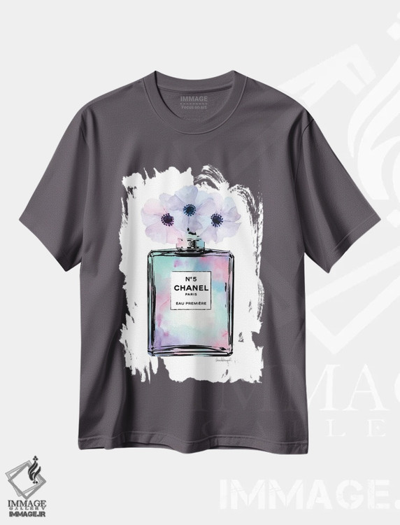 تیشرت طوسی طرح دار Purple And Pink Perfume With Painted Flowers,عطر نعناعی، بنفش و صورتی با گل های نقاشی شده اثر آماندا گرینوود