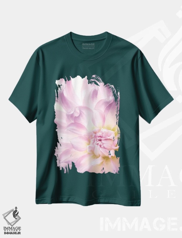 تیشرت سبز طرح دار Washington State, Seabeck. Dahlia blossom close-up I,ایالات متحده، ایالت واشینگتن، سیبک. نمای نزدیک شکوفهٔ گل دالیا I اثر جینز گالری