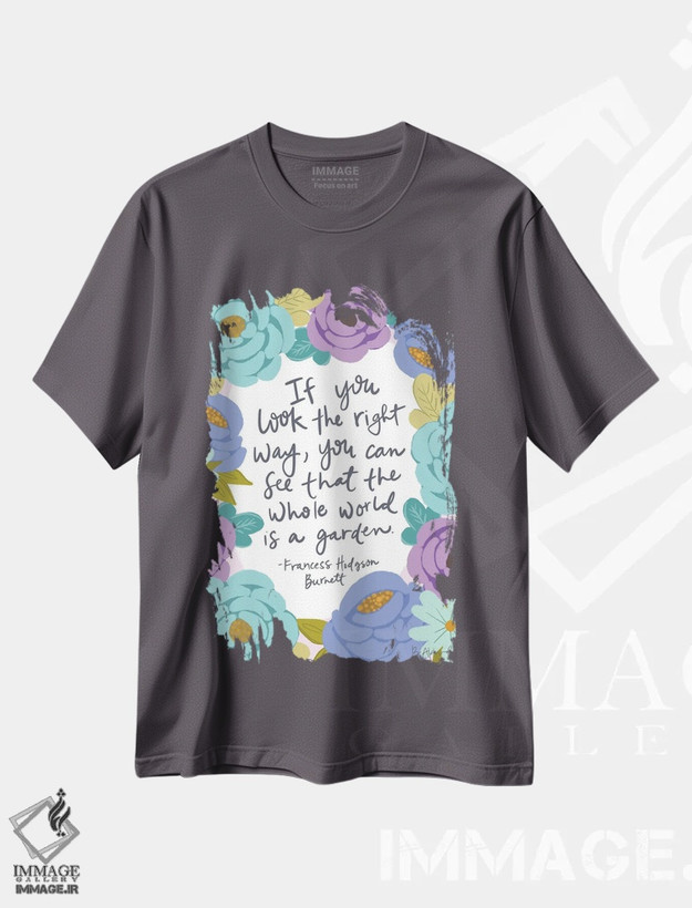 تیشرت طوسی طرح دار باغ مخفی اثر بک آکارد