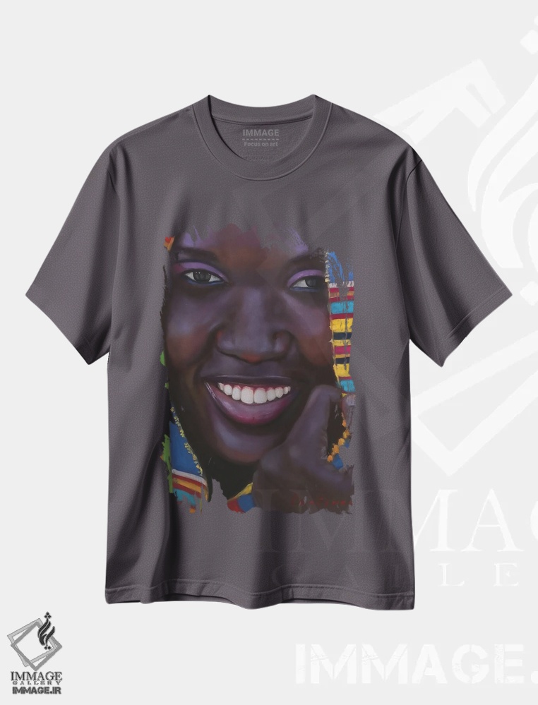 تیشرت طوسی طرح دار لبخند زیبا. آفریقایی اثر جین لانتسمن