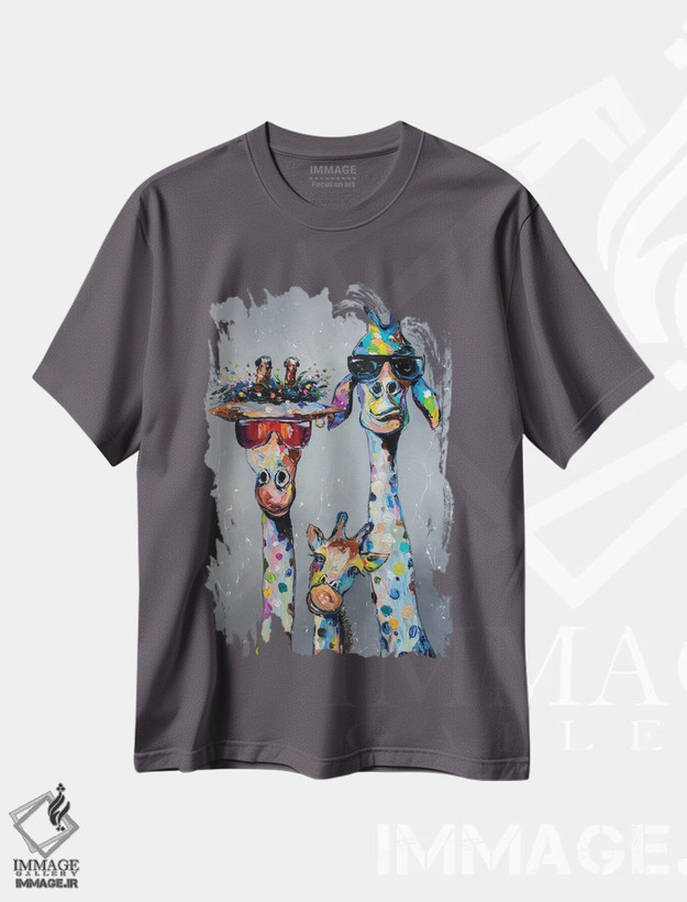 تیشرت طوسی طرح دار خانواده آرام اثر کوپتسووا آرت