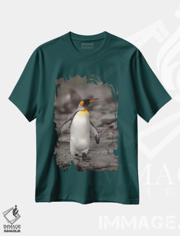 تیشرت سبز طرح دار King Penguin, walking,جنوبگان، پنگوئن پادشاه، در حال راه رفتن اثر جورج تئودور