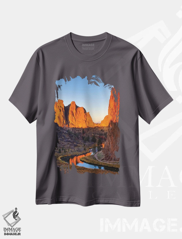 تیشرت طوسی طرح دار Oregon, Bend. Smith Rock State Park, rock and reflections,آمریکا، اورگن، بند، پارک ایالتی اسمیت راک، سنگ و بازتاب ها اثر هولیس لونی
