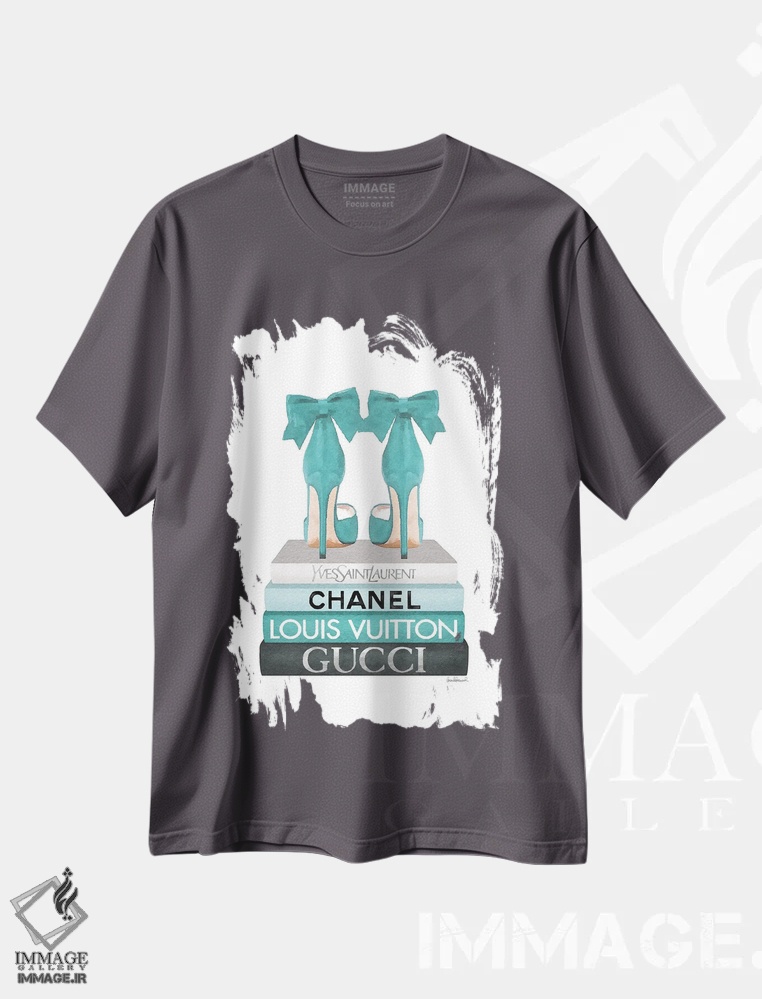 تیشرت طوسی طرح دار Teal Shoes,کتاب های متوسط با تن فیروزه ای و کفش های فیروزه ای اثر آماندا گرینوود