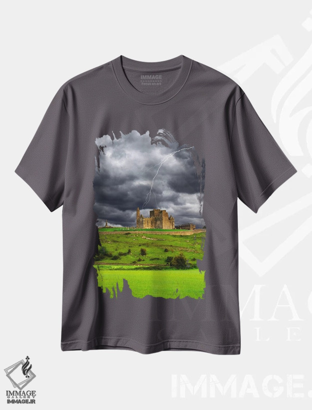 تیشرت طوسی طرح دار County Tipperary, Munster Province, Republic Of Ireland,صاعقه بر فراز صخرهٔ کشل، شهرستان تیپراری، استان مانستر، جمهوری ایرلند اثر دنیس فلهرتی