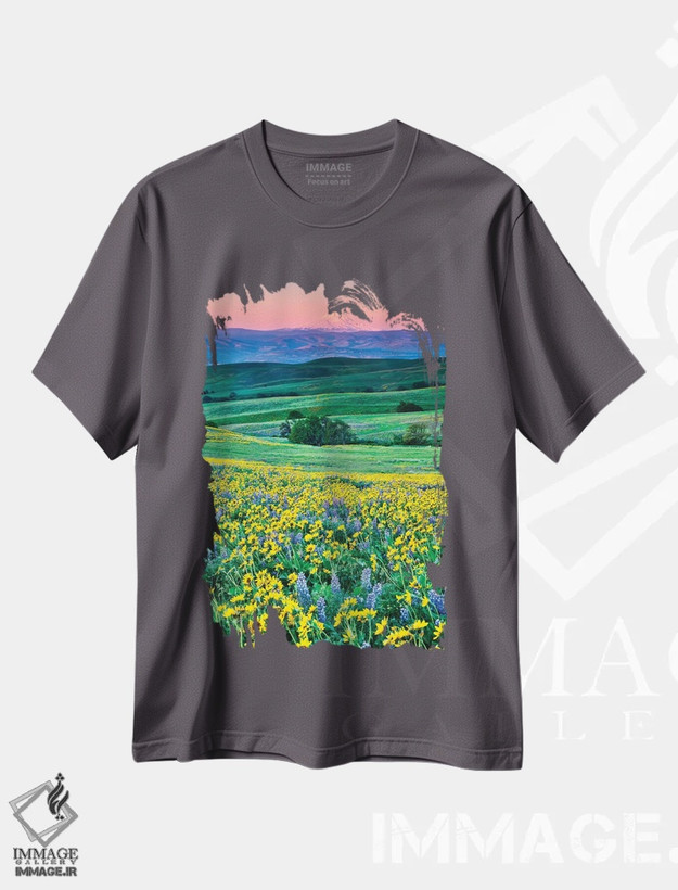 تیشرت طوسی طرح دار Oregon, Columbia River Gorge landscape of field and Mt. Hood,آمریکا، اورگن، چشم انداز دره رودخانه کلمبیا، مزرعه و کوه هود اثر هولیس لونی