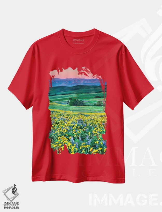 تیشرت قرمز طرح دار Oregon, Columbia River Gorge landscape of field and Mt. Hood,آمریکا، اورگن، چشم انداز دره رودخانه کلمبیا، مزرعه و کوه هود اثر هولیس لونی