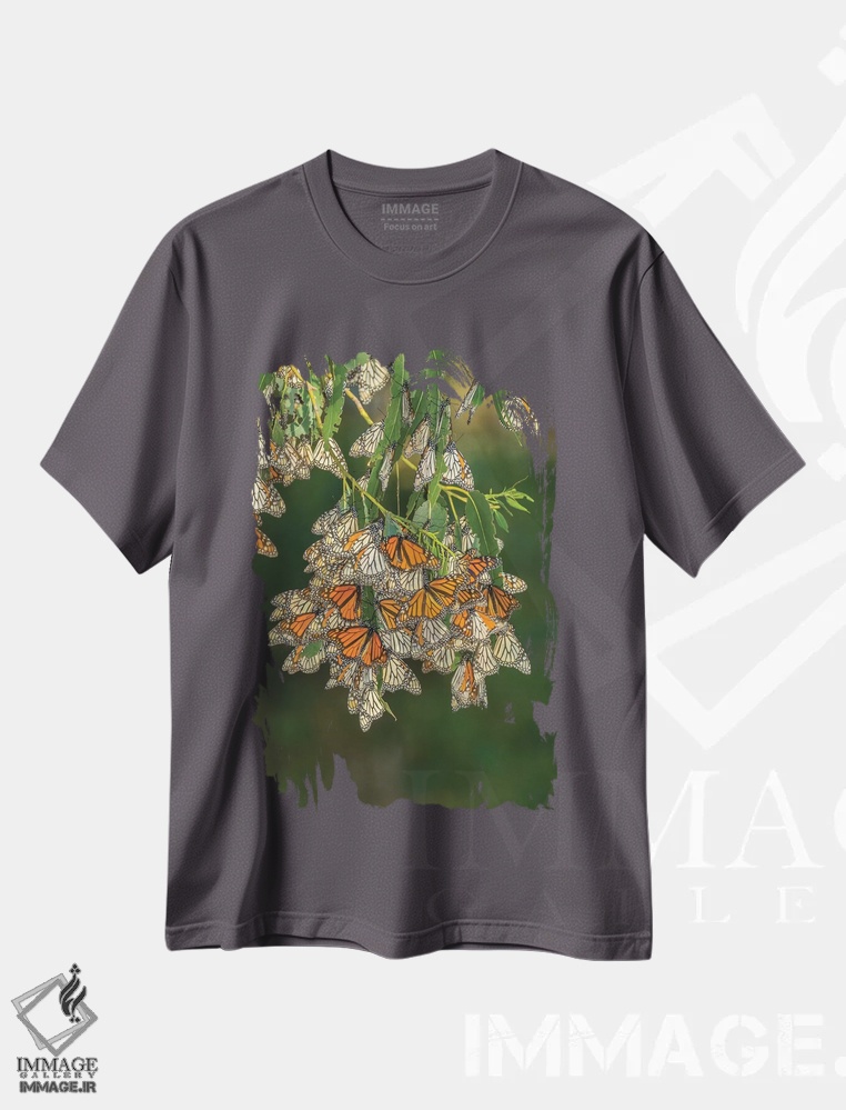 تیشرت طوسی طرح دار California, San Luis Obispo County. Monarch butterflies in wintering cluster.,خوشه ای از پروانه های شهریار در زمستان اثر جینز گالری