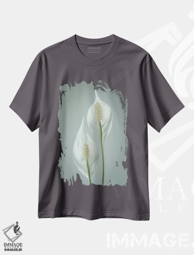 تیشرت طوسی طرح دار Washington State, Seabeck. Peace lily close-up.,ایالات متحده، ایالت واشینگتن، سیبک. نمای نزدیک گل سوسن صلح اثر جینز گالری