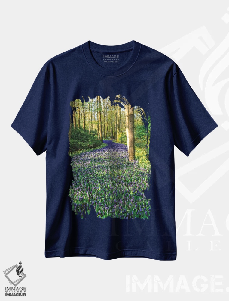 تیشرت سرمه ای طرح دار Zuid Holland, Lisse. Muscari Armeniacum.,هلند، زوید هُلَند، لیسه. موسکاری آرمنیاکوم اثر امیلی ام ویلسون