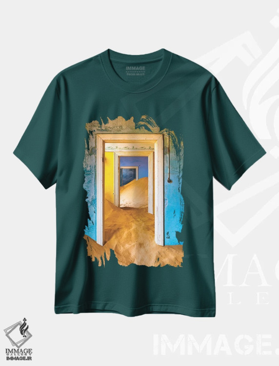 تیشرت سبز طرح دار Namibia, Kolmanskop. Doorways and drifting sand in an abandoned diamond mining town.,آفریقا، نامیبیا، کولمانسکوپ. درگاه ها و ماسه روان در شهر متروکه معدن الماس اثر جینز گالری