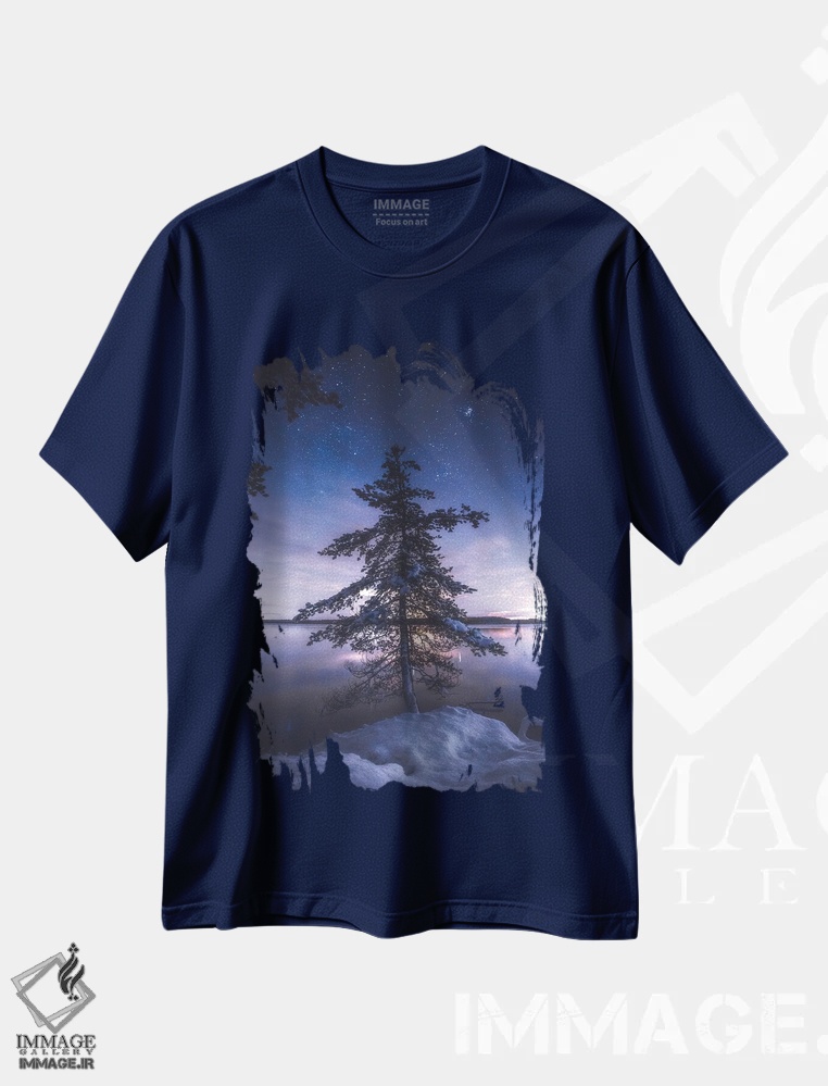 تیشرت سرمه ای طرح زمستانی ,اولین برف زیر ستارگان اثر لاری لوهی