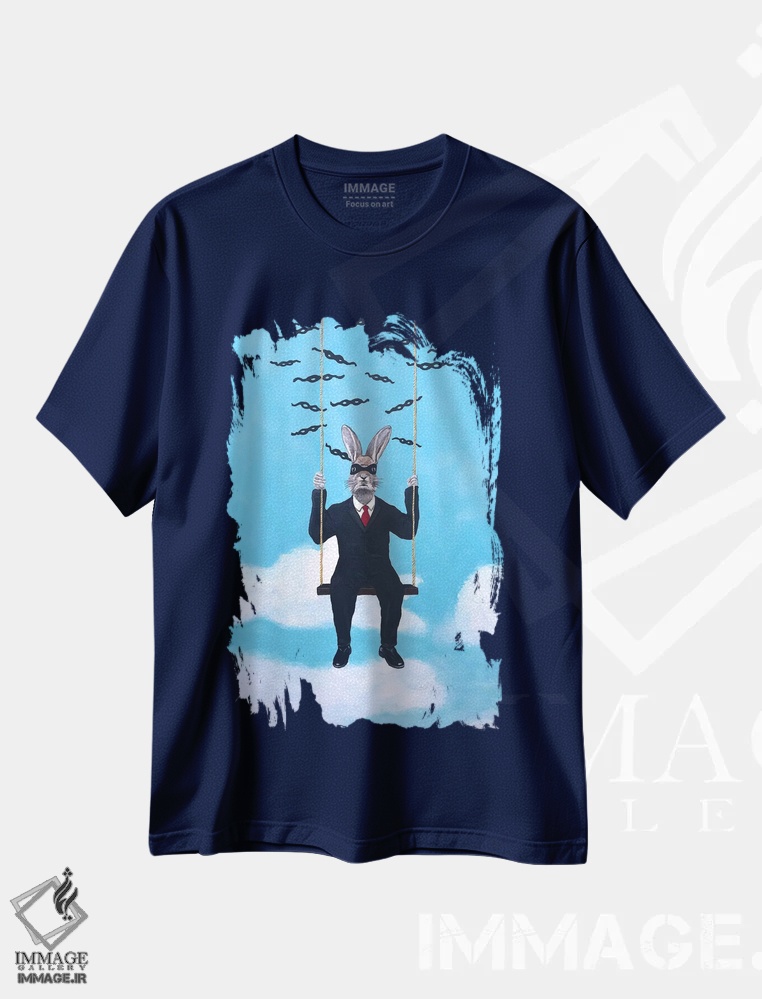 تیشرت سرمه ای طرح دار خرگوش نقابدار روی تاب اثر کوکو د پاریس