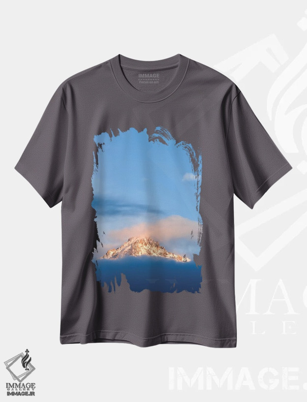 تیشرت طوسی طرح دار Idaho, Sawtooth Range. Sunlit mountain and clouds.,آمریکا، آیداهو، رشته کوه ساوتوث. کوه و ابرها در نور آفتاب اثر جینز گالری