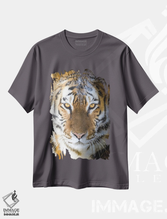 تیشرت طوسی طرح دار نگهبان جنگل اثر نیک ریو
