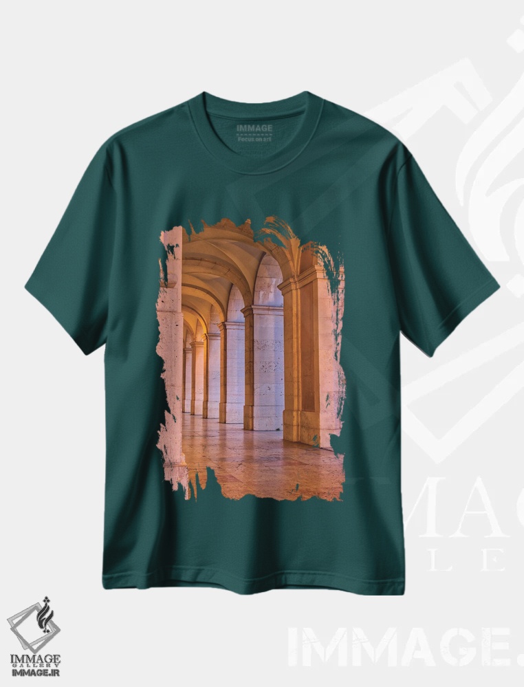 تیشرت سبز طرح دار Lisbon. Columns Of The Arcade Of Commerce Square With Evening Light.,پرتغال، لیسبون. ستون های طاق میدان تجارت در نور غروب اثر جولی اگِرز