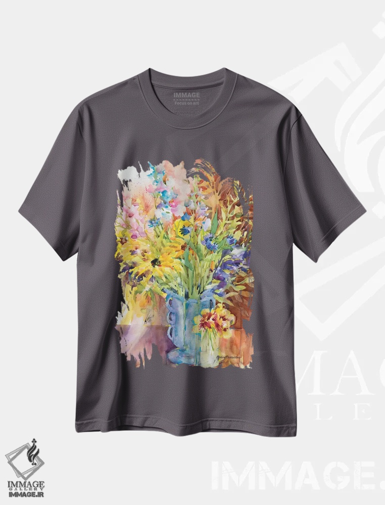 تیشرت طوسی طرح دار گلدان آبی اثر آنلاین بوکنکمپ