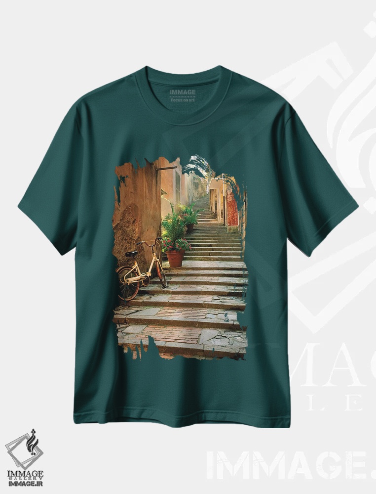 تیشرت سبز طرح دار Cinque Terre, Monterosso. Bicycle and uphill stairway.,ایتالیا، چینکو تره، مونتروسو. دوچرخه و پلکان سربالایی اثر جینز گالری