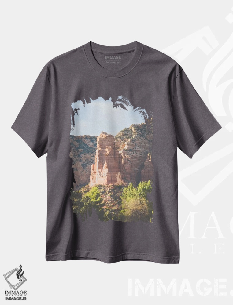 تیشرت طوسی طرح دار غروب بر فراز سدونا اثر آن هادک