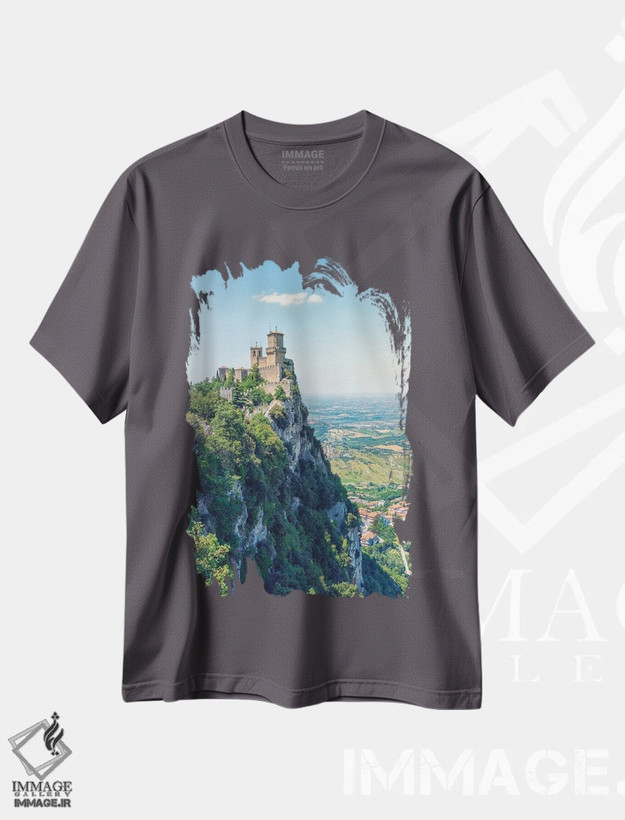 تیشرت طوسی طرح دار جمهوری سن مارینو اثر مانجیک پیکچرز