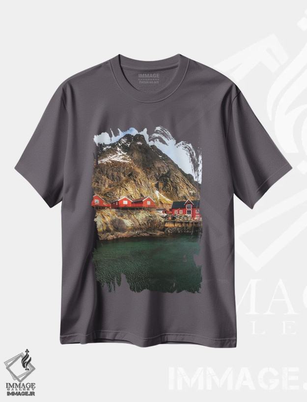 تیشرت طوسی طرح دار Lofoten In Norway,کلبه های ماهیگیران، لوفوتن در نروژ اثر میکولاج گوسپودرک