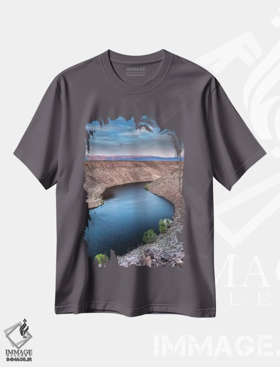 تیشرت طوسی طرح دار California, Bishop. Landscape with Pleasant Valley Reservoir.,ایالات متحده، کالیفرنیا، بیشاپ. منظره با سد درهٔ پلزنت اثر جینز گالری