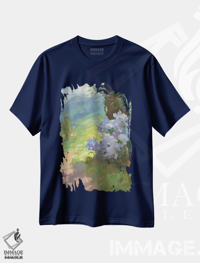 تیشرت سرمه ای طرح دار یاس بنفش بهاری در کوهستان اثر کنتس آرت