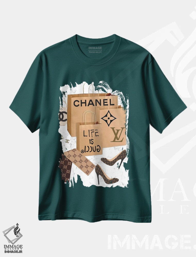 تیشرت سبز طرح دار Chanel, & Louis Vuitton,سفر خرید از گوچی، شنل و لوییز ویتون اثر جولی شریبر