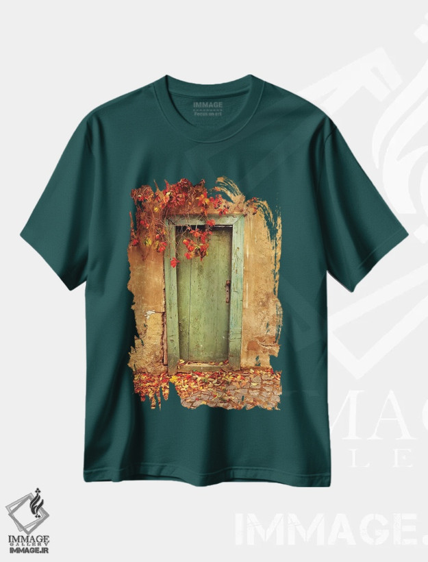 تیشرت سبز طرح دار Prague. Weathered door.,جمهوری چک، پراگ. در کهنه و فرسوده اثر جینز گالری