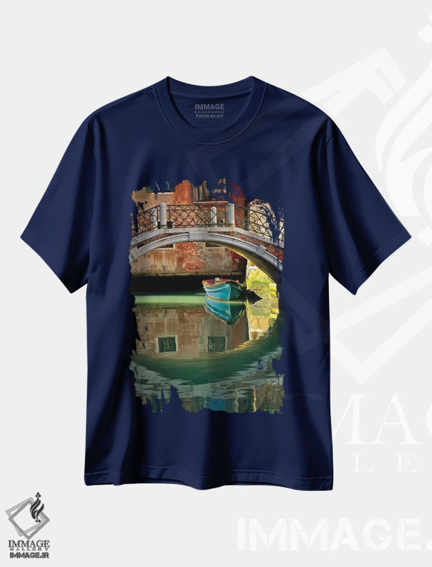 تیشرت سرمه ای طرح دار Venice. Canal bridge and building.,ایتالیا، ونیز. پل کانال و ساختمان اثر جینز گالری