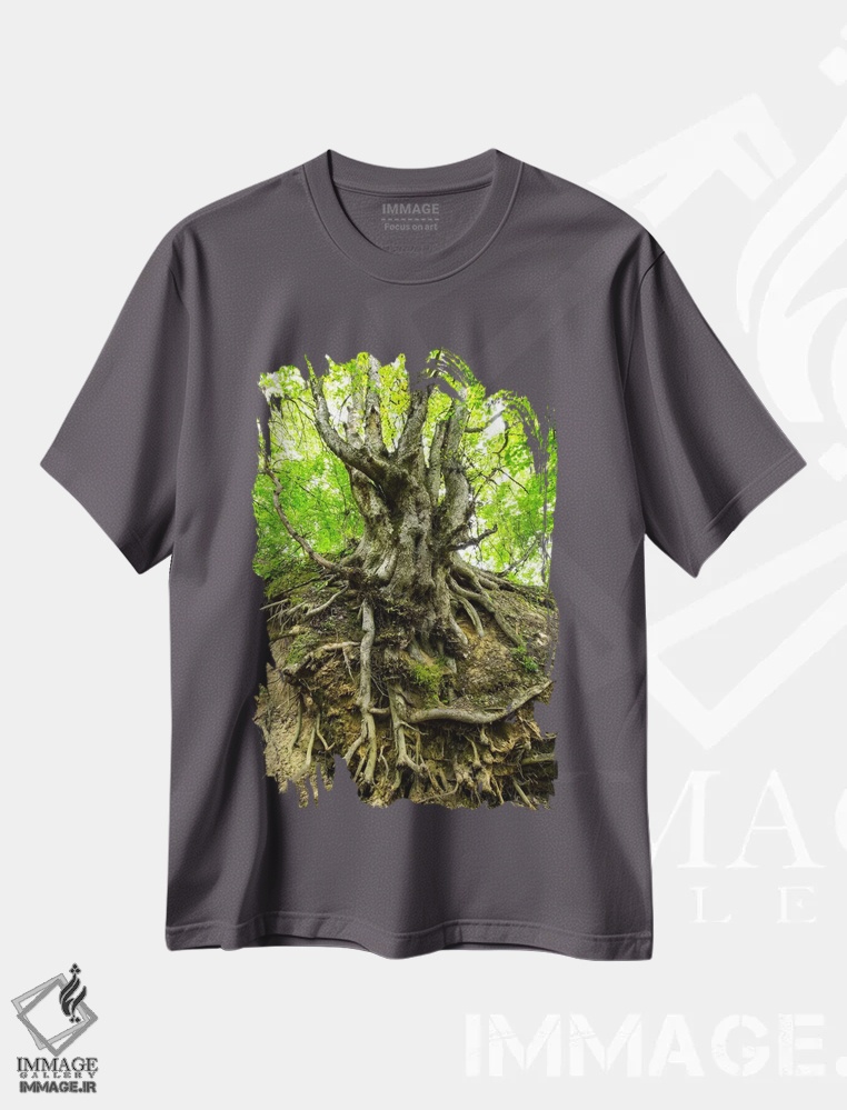 تیشرت طوسی طرح دار Lubelskie, Roztocze, Old Tree,لهستان، لوبلسکی، روستوچه، درخت کهنسال اثر میکولاج گوسپودرک