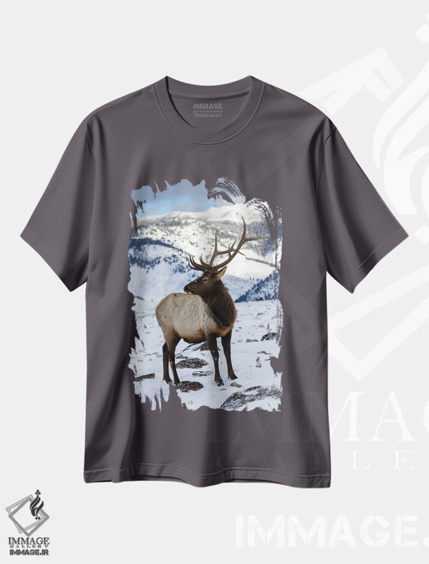 تیشرت طوسی طرح دار Wyoming, Yellowstone National Park Lone Bull Elk In Snow,آمریکا، وایومینگ، پارک ملی یلواستون، گوزن نر تنها در برف اثر دارل گالین
