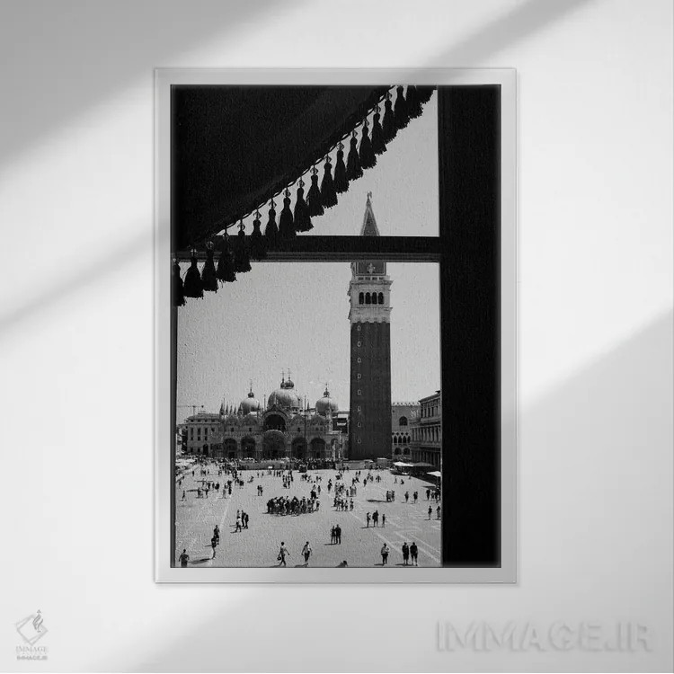 تابلو دکوراتیو نگهدار زمان اثر گیلیارد برسسان - نمای قابدار سفید