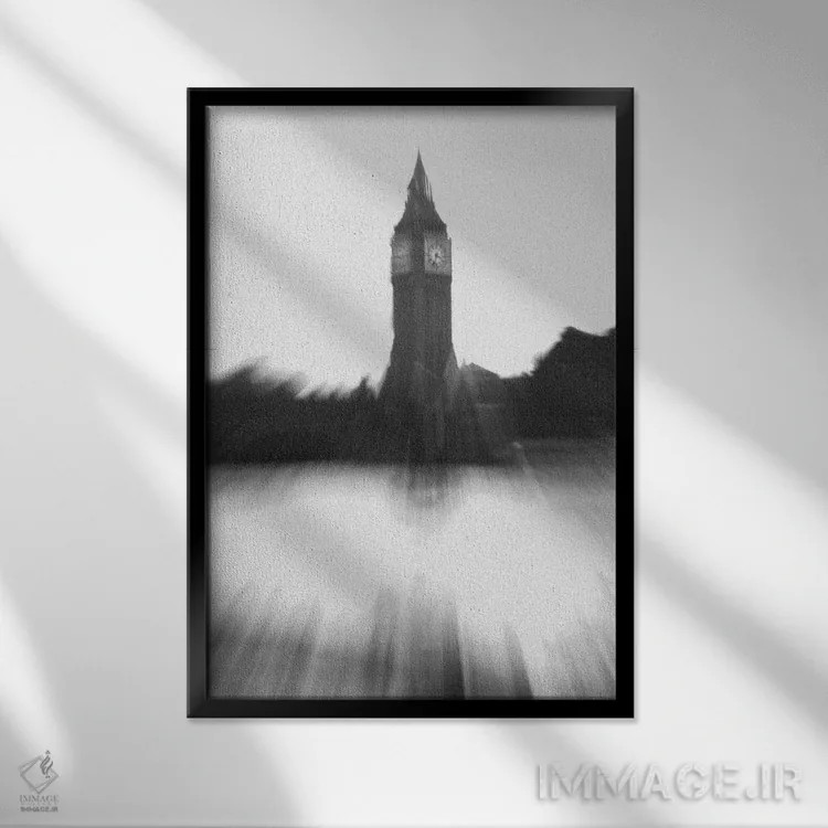 تابلو دکوراتیو بیگ بن اثر گیلیارد برسسان - نمای قابدار مشکی