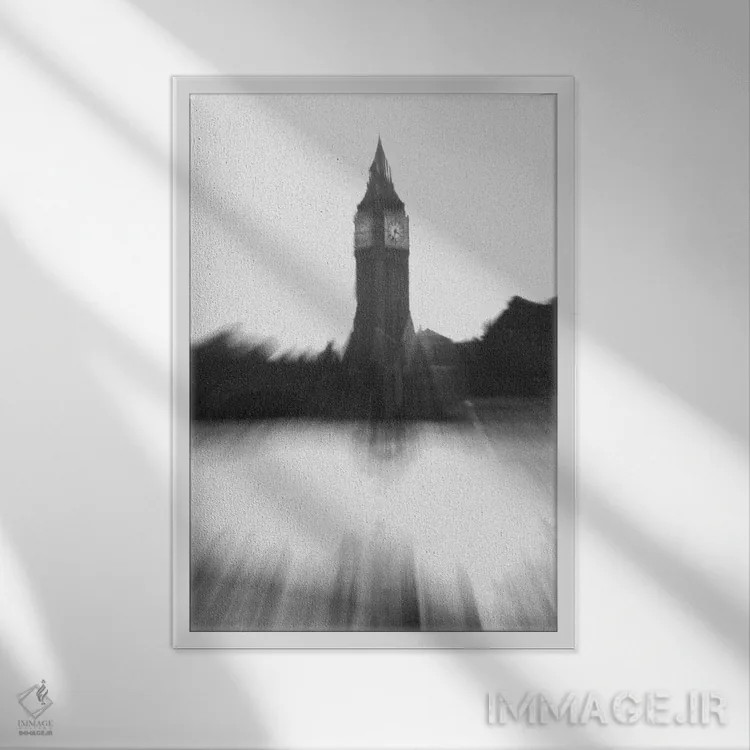 تابلو دکوراتیو بیگ بن اثر گیلیارد برسسان - نمای قابدار سفید