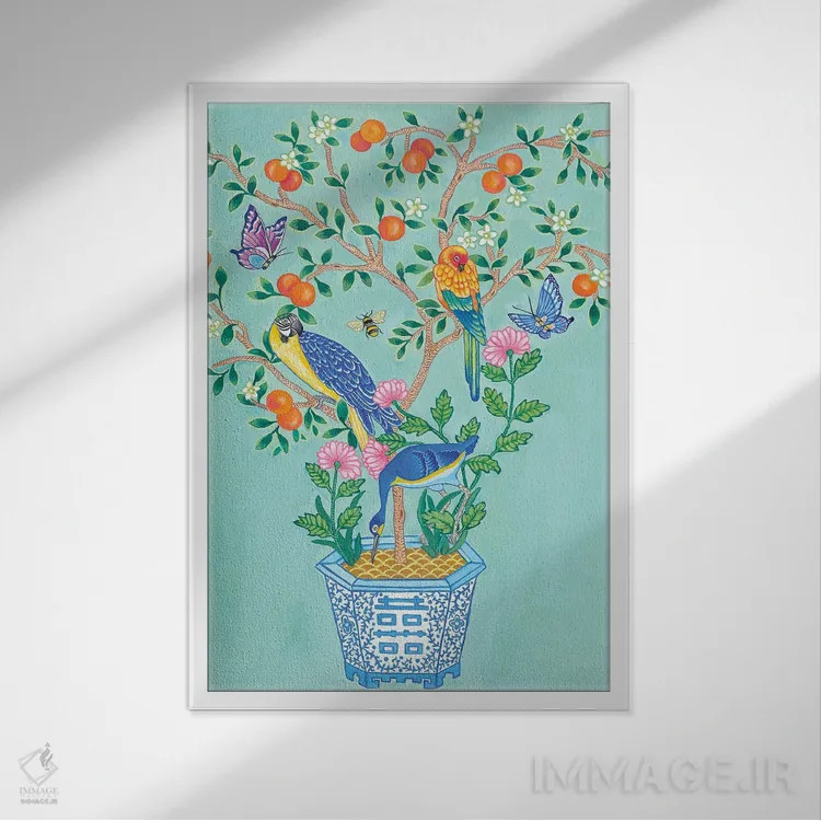 تابلو دکوراتیو توپیاری پرتقالی چینی با طوطی ها و مرغ عشق در گلدان آبی… اثر گرین ارکید بوتیک - نمای قابدار سفید