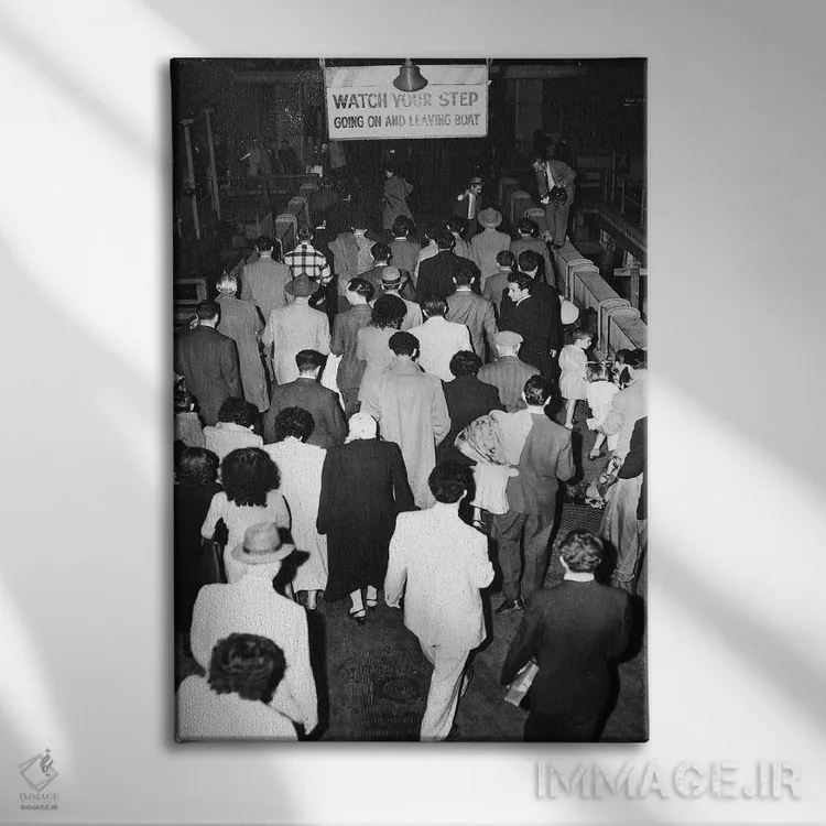 تابلو دکوراتیو 1950,جزیره الیس، ۱۹۵۰ - نمای روبهرو روی دیوار
