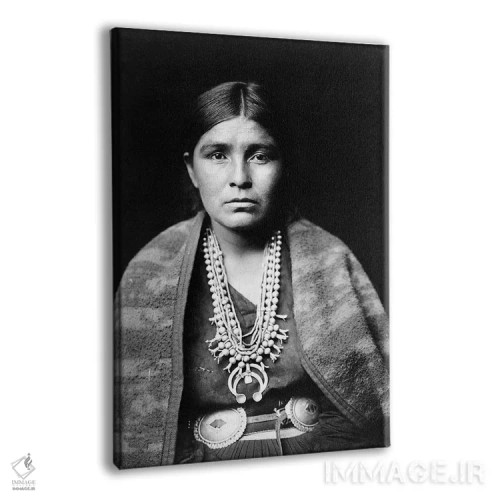 تابلو دکوراتیو C1904,زن ناواهو، حدود ۱۹۰۴ اثر ادوارد اس. کرتیس - نمای پرسپکتیو محصول