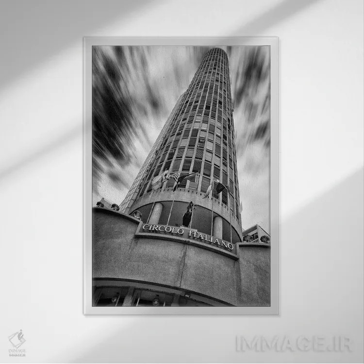 تابلو دکوراتیو عکاسی خیابانی ۴۰ اثر گلاوکو منهالی - نمای قابدار سفید