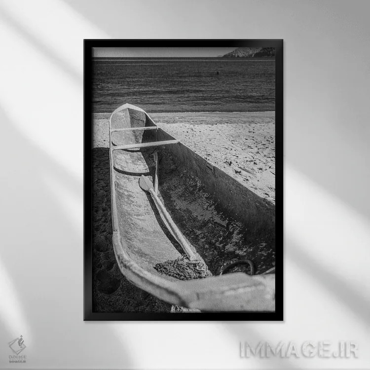 تابلو دکوراتیو هماهنگی اثر گلاوکو منهالی - نمای قابدار مشکی