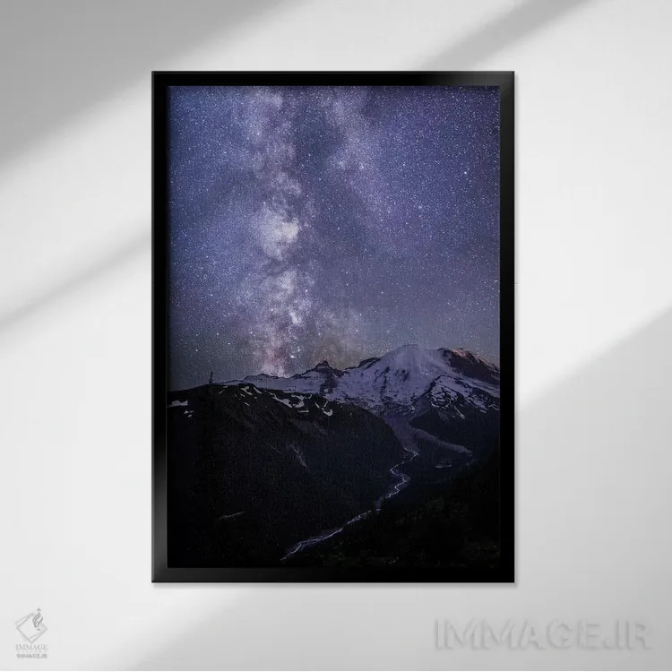 تابلو دکوراتیو Washington State. The Milky Way looms above Mt. Rainier, Mt. R… اثر گری لوهم - نمای قابدار مشکی