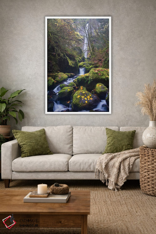 تابلو دکوراتیو Oregon. Autumn view of McCord Creek flowing below Elowah Falls… اثر گری لوهم - D1W