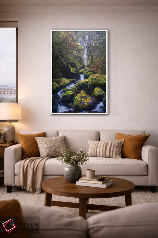 تابلو دکوراتیو Oregon. Autumn view of McCord Creek flowing below Elowah Falls… اثر گری لوهم - D2W