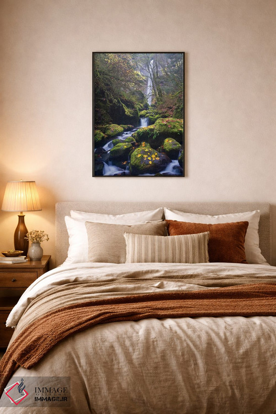 تابلو دکوراتیو Oregon. Autumn view of McCord Creek flowing below Elowah Falls… اثر گری لوهم - D5B