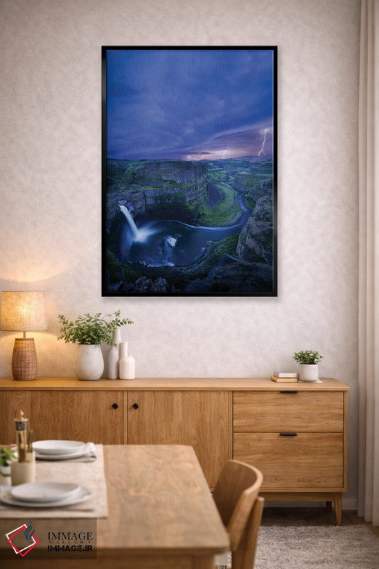 تابلو دکوراتیو Washington State. Palouse Falls at dusk with an approaching li… اثر گری لوهم - D4B