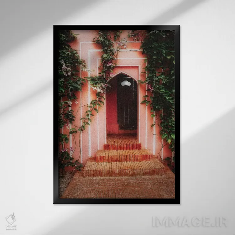 تابلو دکوراتیو در باغ، باغ هندی-ایرانی، دوک فارم، نیوجرسی اثر جورج اوزه - نمای قابدار مشکی