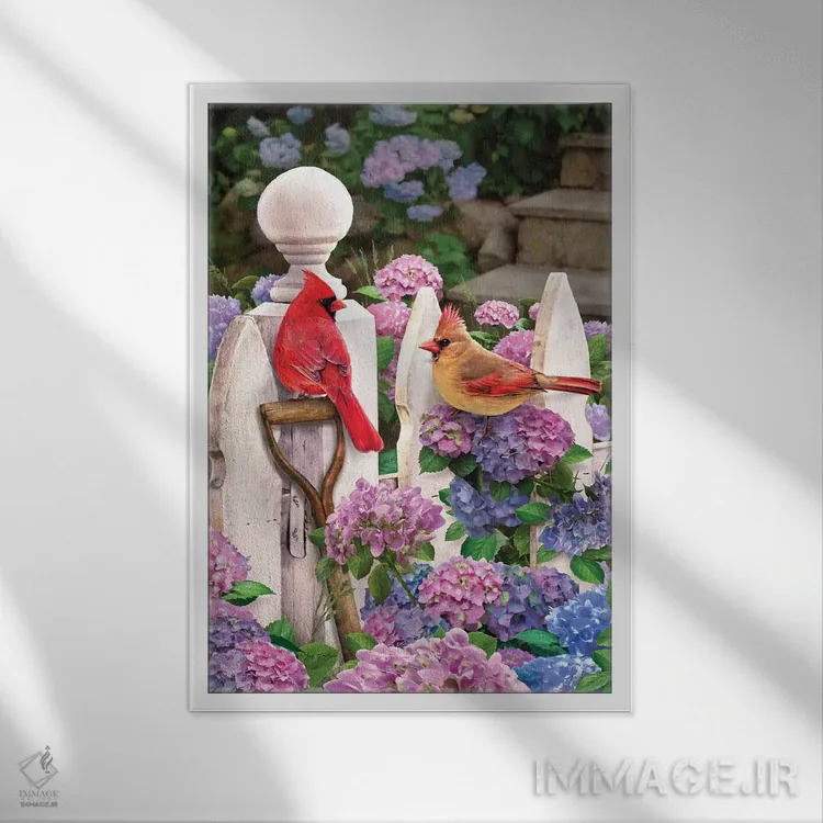 تابلو دکوراتیو کارباورال ها روی حصار با گل ادریسی اثر گرگ جوردانو - نمای قابدار سفید