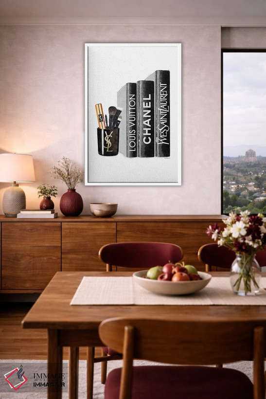 تابلو دکوراتیو کتاب ها با شمع YSL و براش ها اثر آماندا گرینوود - D3W