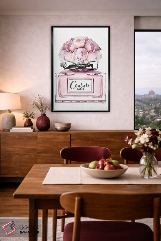 تابلو دکوراتیو Pink With Roses,عطر کوتاه، صورتی با گل رز اثر آماندا گرینوود - D4B