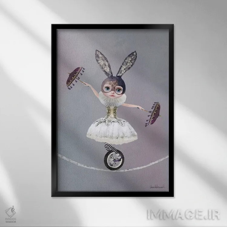 تابلو دکوراتیو خانم لیلی خرگوش در حال دوچرخه سواری تک چرخ روی طناب در س… اثر آماندا گرینوود - نمای قابدار مشکی
